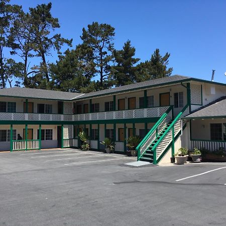 Monterey Pines Inn Exterior photo