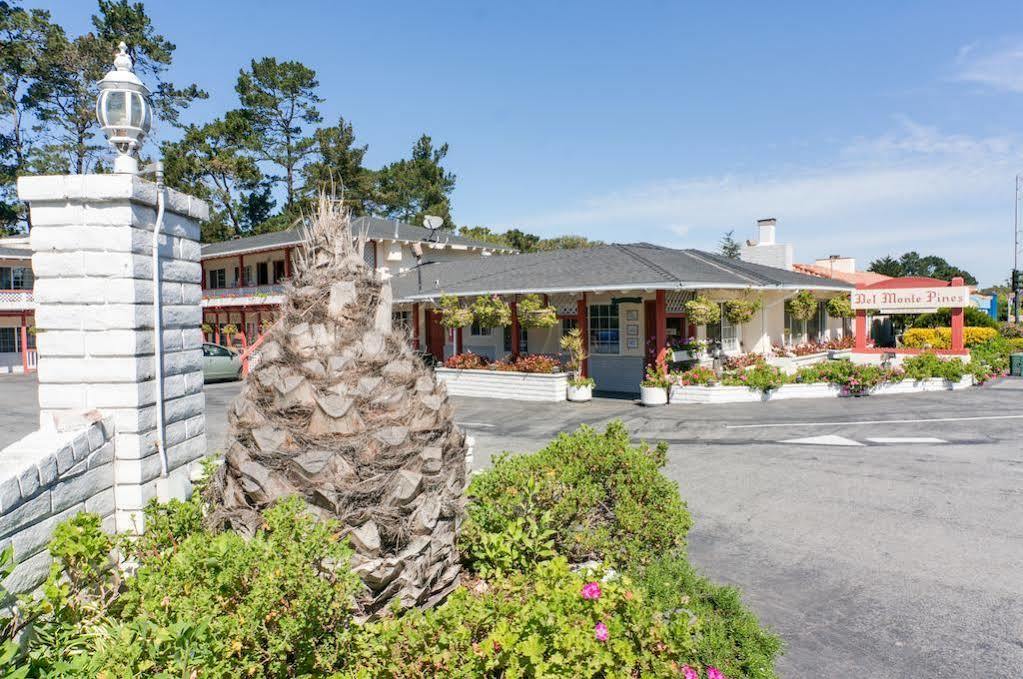 Monterey Pines Inn Exterior photo